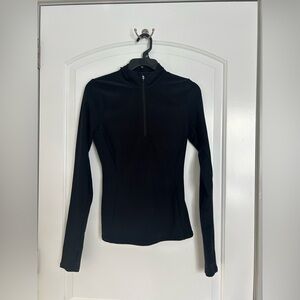 Alo Yoga Quarter Zip Black Athentic Sweater size small